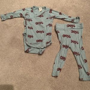 Kate quinn bamboo set (tractors)